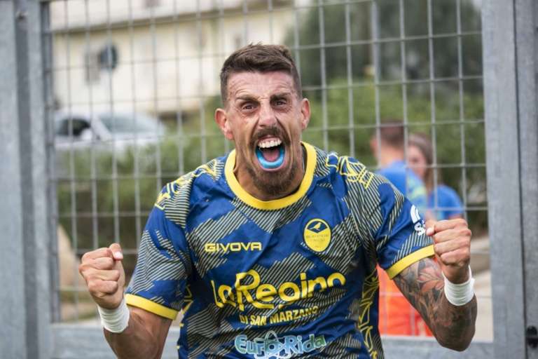 Mimmo Maggio vicino al ritorno alla Sarnese